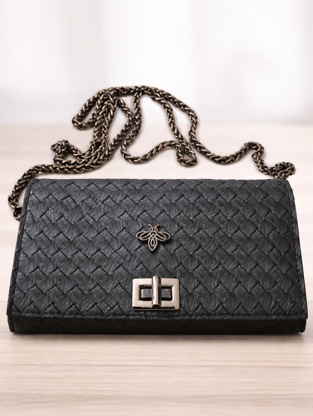 Lucky Brand Black Woven Leather Crossbody Bag Chain Strap Preppy Edgy Boho EUC!